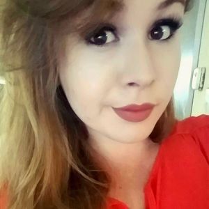 Meet your Posher, Karin